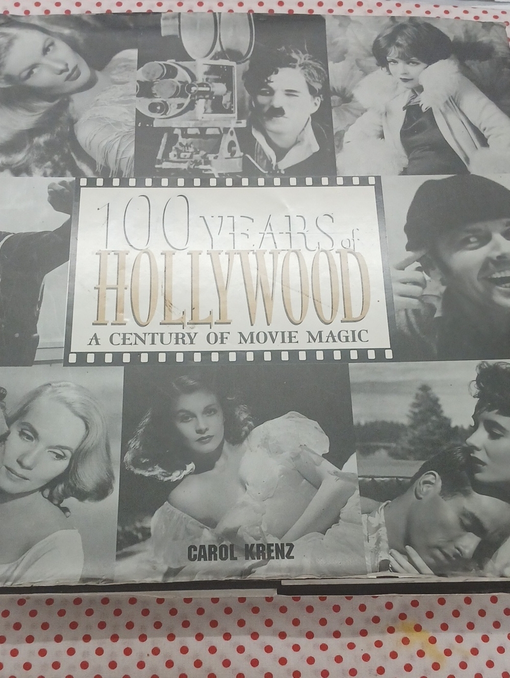 100 Years of Hollywood - A Century of Movie Magic (Silver, Black)